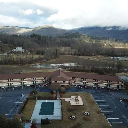 Mountain Valley Inn Dillard Esterno foto