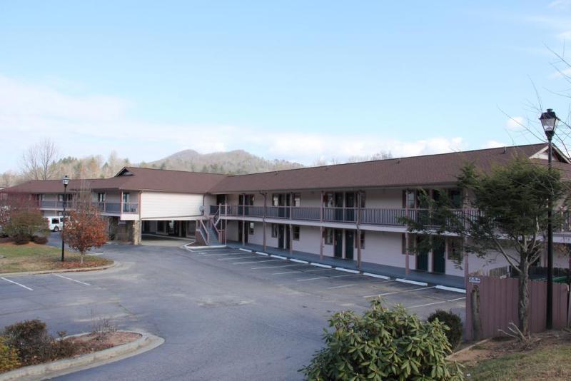 Mountain Valley Inn Dillard Esterno foto
