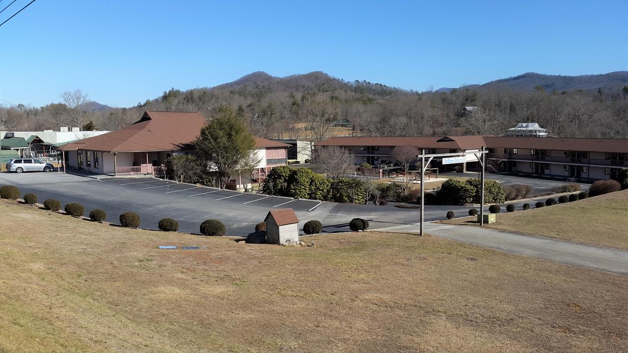 Mountain Valley Inn Dillard Esterno foto