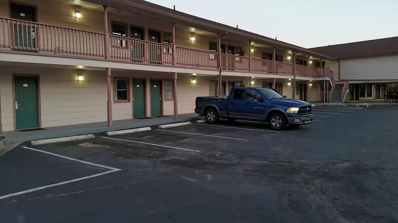 Mountain Valley Inn Dillard Esterno foto