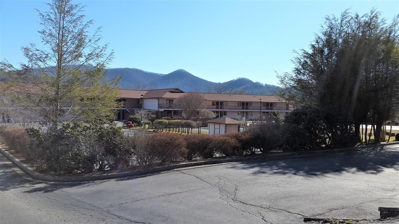 Mountain Valley Inn Dillard Esterno foto