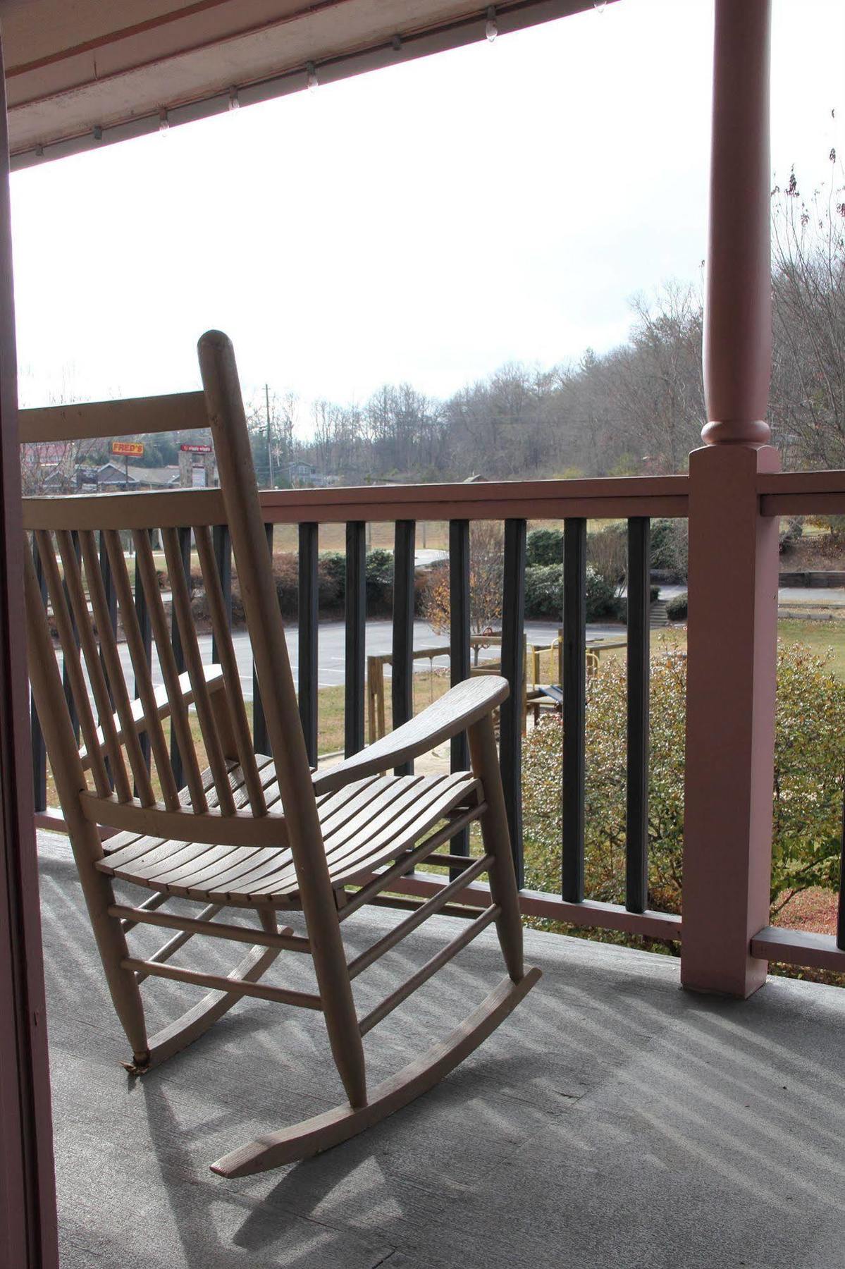 Mountain Valley Inn Dillard Esterno foto
